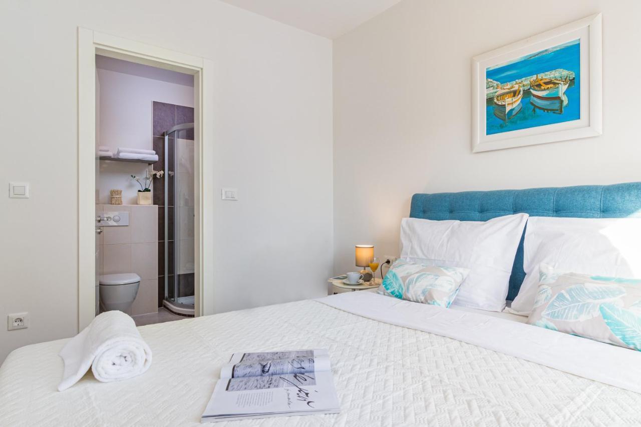 Lovely Istrian Apartment With A Private Swimming Pool And A Charming Garden Banjole Buitenkant foto
